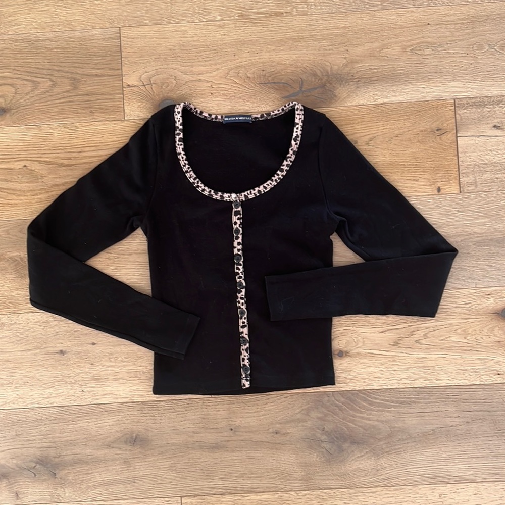Brandy Melville long sleeve
